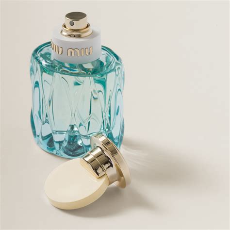 miu miu leau bleue|neutri miu l'eau bleu.